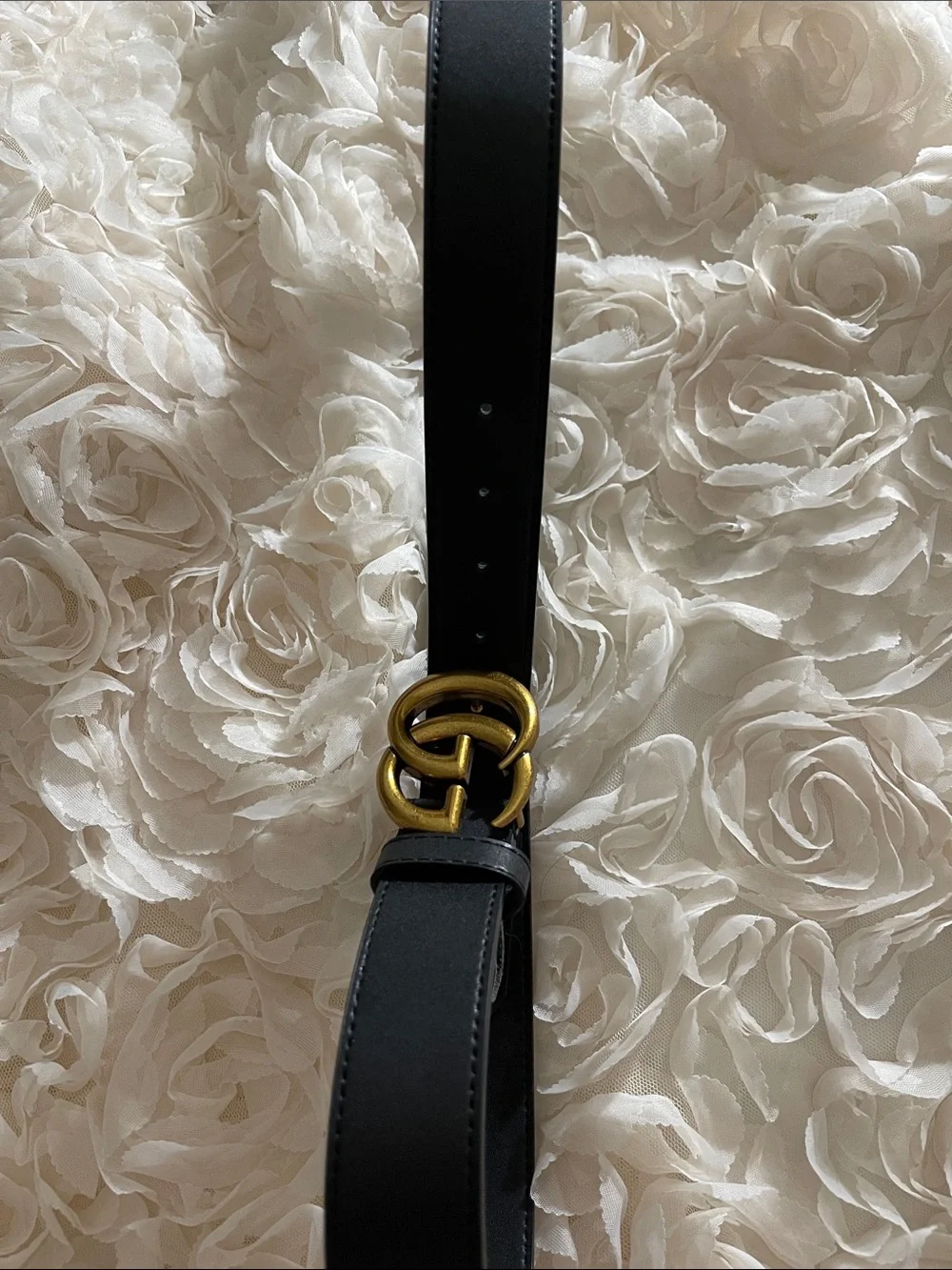 Gucci sleek black